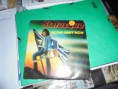 /products/status-quo-in-the-army-now-45-tours/